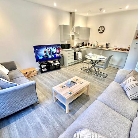 Contemporary Charm By The Quay With Garden Apartment Poole Exterior photo